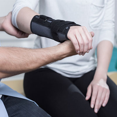wrist-treatment-physio